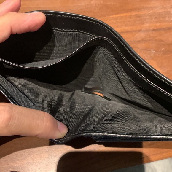 Gucci GG Supreme Wolf Bifold Small Wallet - Picture 11 of 13